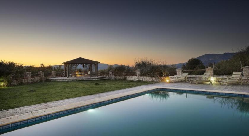Ellinikón Elaion Guesthouse מראה חיצוני תמונה
