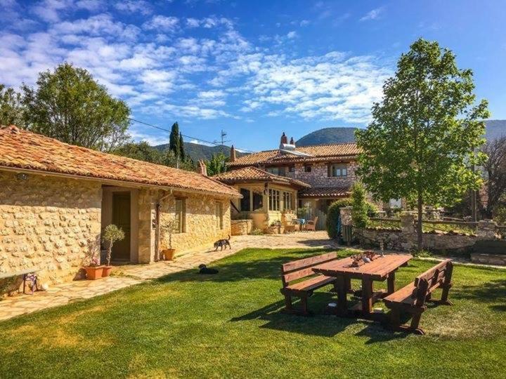 Ellinikón Elaion Guesthouse מראה חיצוני תמונה